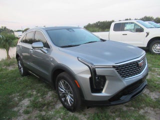2025 Cadillac XT4 Premium Luxury