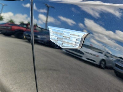 2022 Cadillac XT4 Premium Luxury