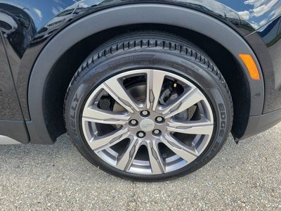 2022 Cadillac XT4 Premium Luxury