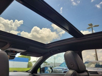 2022 Cadillac XT4 Premium Luxury