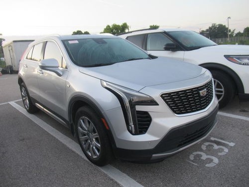 2022 Cadillac XT4 Premium Luxury