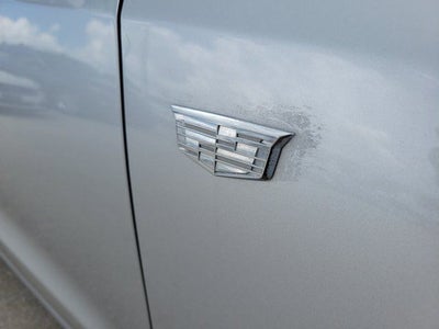 2022 Cadillac XT4 Premium Luxury