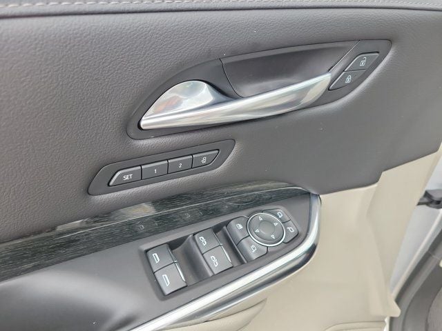 2022 Cadillac XT4 Premium Luxury