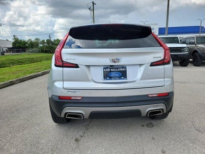 2022 Cadillac XT4 Premium Luxury