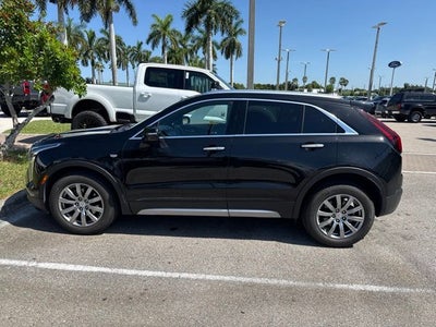 2023 Cadillac XT4 Premium Luxury