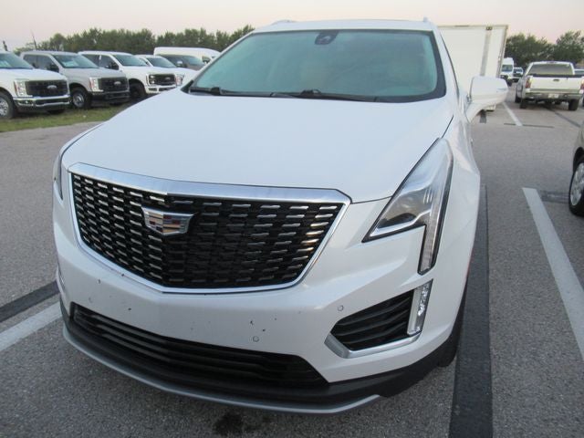 2022 Cadillac XT5 Premium Luxury