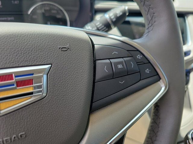 2022 Cadillac XT5 Premium Luxury