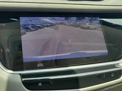2022 Cadillac XT5 Premium Luxury