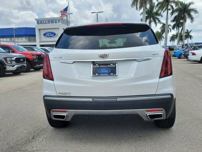 2022 Cadillac XT5 Premium Luxury
