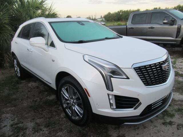 2022 Cadillac XT5 Premium Luxury