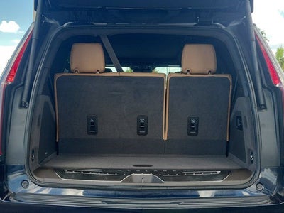 2023 Cadillac Escalade Premium Luxury