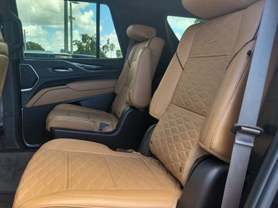 2023 Cadillac Escalade Premium Luxury