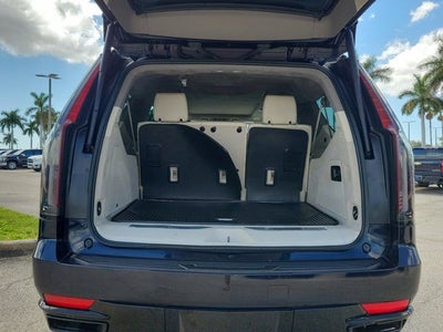 2023 Cadillac Escalade ESV Sport Platinum