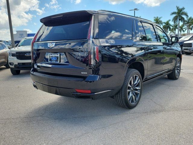 2023 Cadillac Escalade ESV Sport Platinum