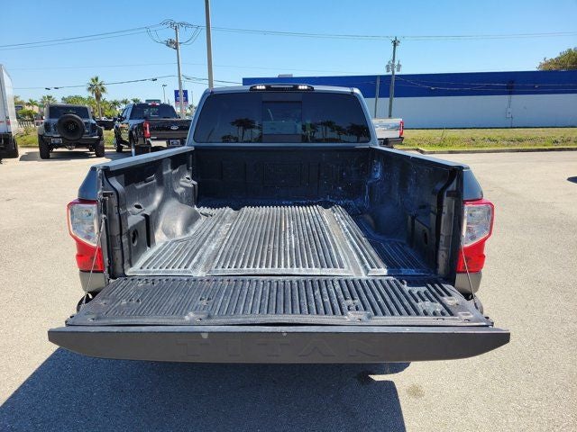 2018 Nissan Titan SV