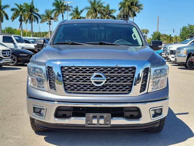 2018 Nissan Titan SV