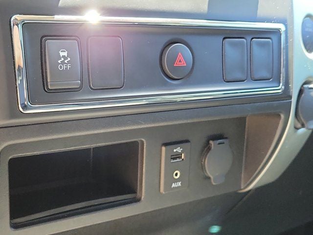 2018 Nissan Titan SV