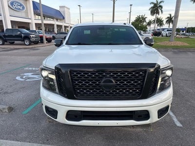 2019 Nissan Titan SV