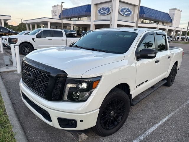2019 Nissan Titan SV