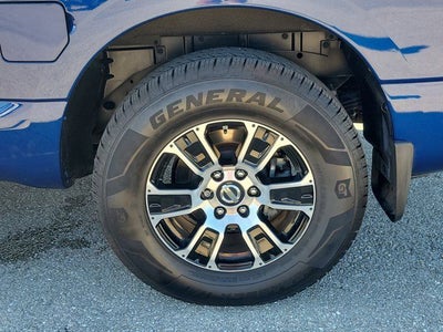 2021 Nissan Titan SV