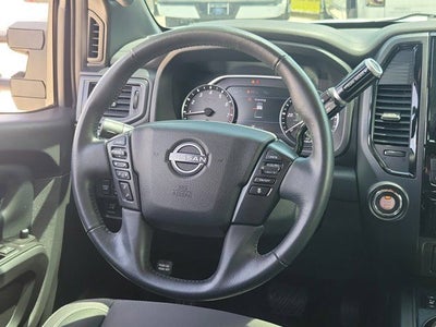 2024 Nissan Titan SV