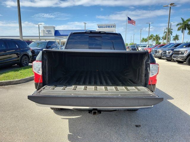 2018 Nissan Titan SV
