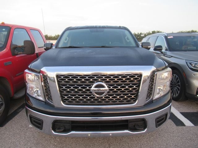 2018 Nissan Titan SV