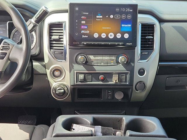 2018 Nissan Titan SV