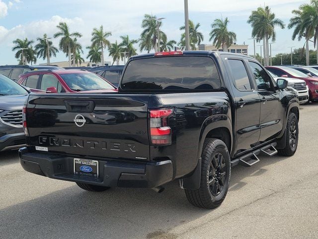 2023 Nissan Frontier SV