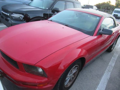 2008 Ford Mustang V6 Deluxe