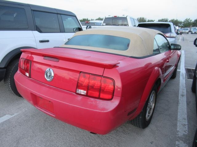 2008 Ford Mustang V6 Deluxe