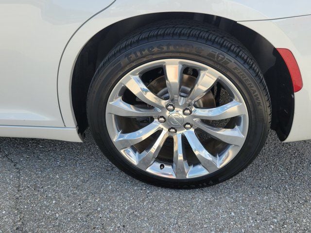 2015 Chrysler 300 C