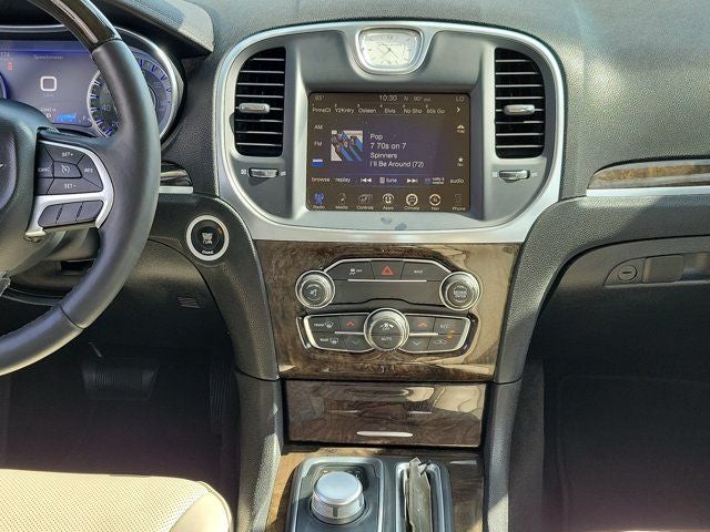 2015 Chrysler 300 C