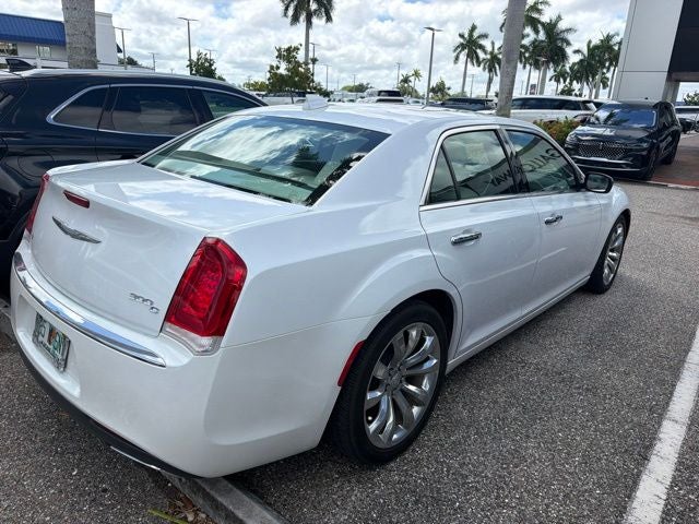 2015 Chrysler 300 C