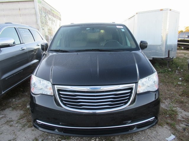 2014 Chrysler Town & Country Touring