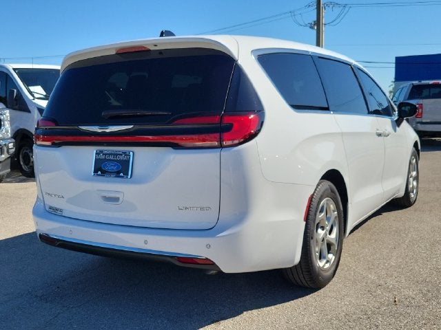 2024 Chrysler Pacifica Limited