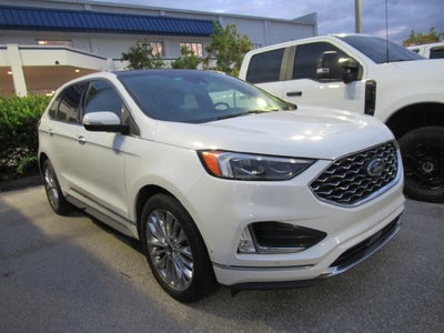 2022 Ford Edge Titanium