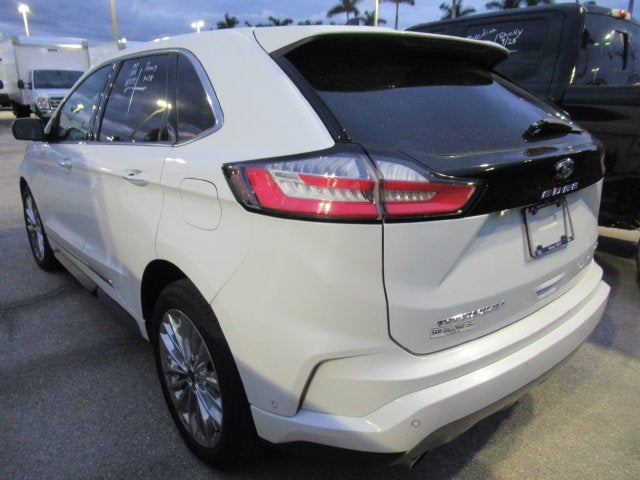 2022 Ford Edge Titanium
