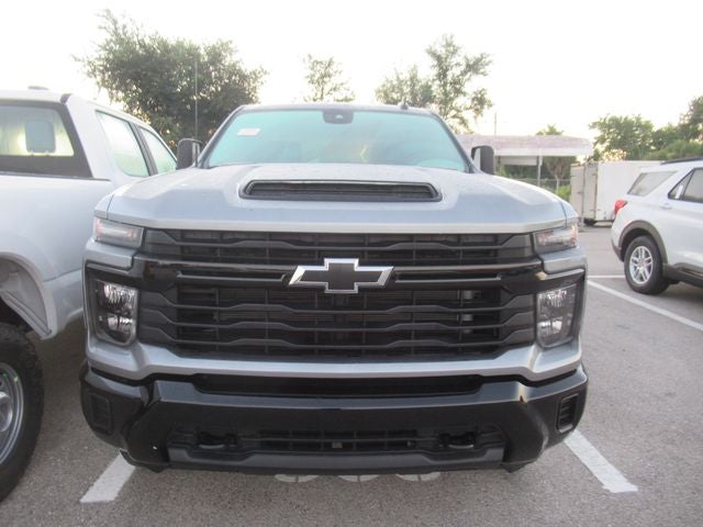 2025 Chevrolet Silverado 2500HD Custom
