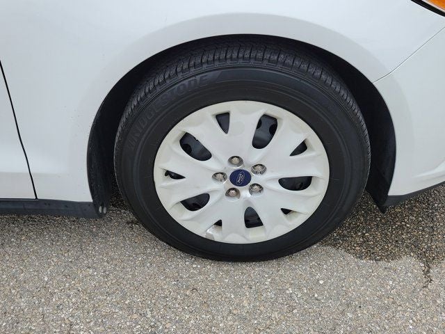 2014 Ford Fusion S