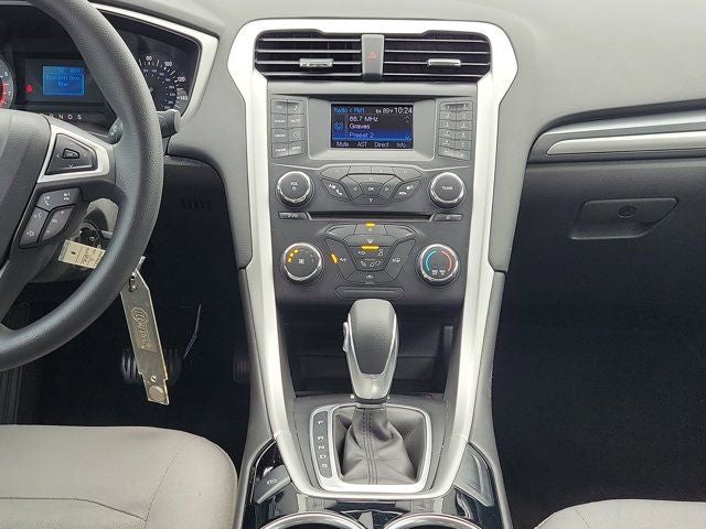 2014 Ford Fusion S