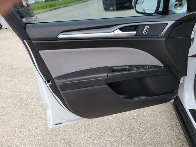 2014 Ford Fusion S