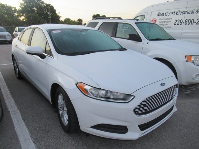 2015 Ford Fusion S FWD's photo