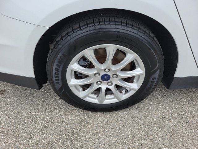 2015 Ford Fusion S