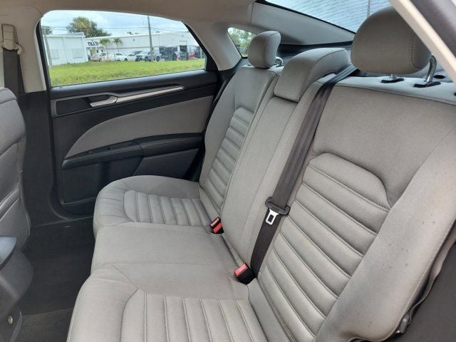 2015 Ford Fusion S