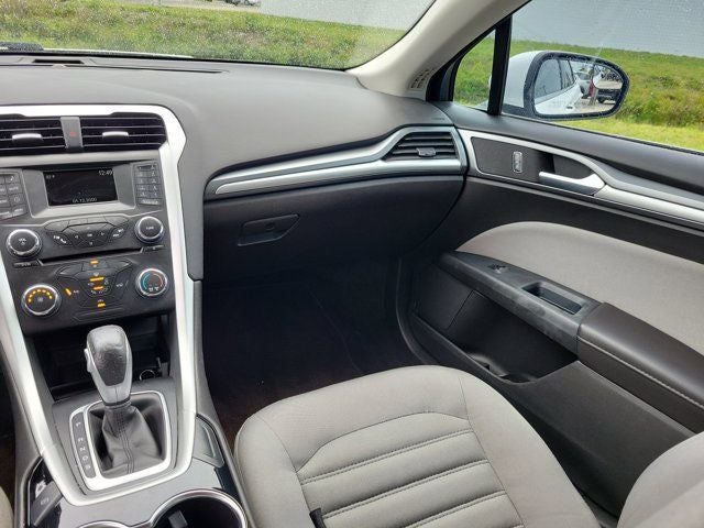 2015 Ford Fusion S