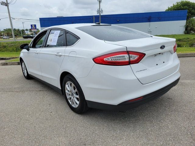 2015 Ford Fusion S