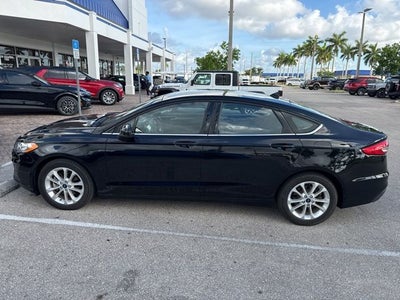 2020 Ford Fusion SE