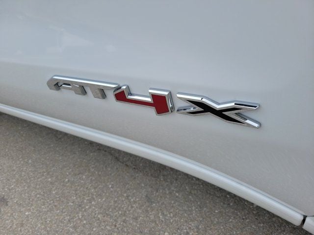 2025 GMC Sierra 1500 AT4X