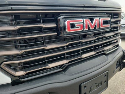 2025 GMC Sierra 1500 AT4X